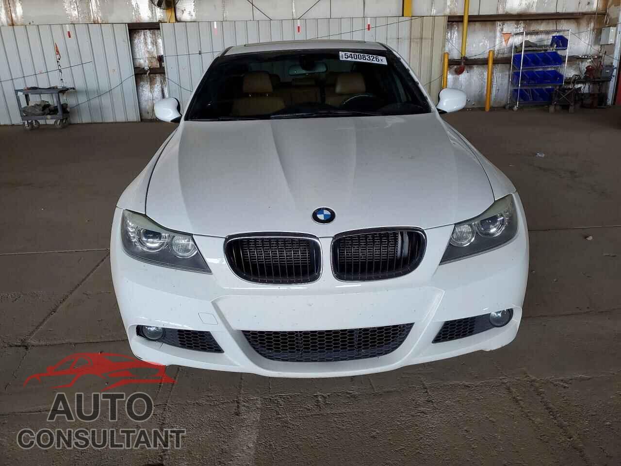 BMW 3 SERIES 2011 - WBAPH5G56BNM80991