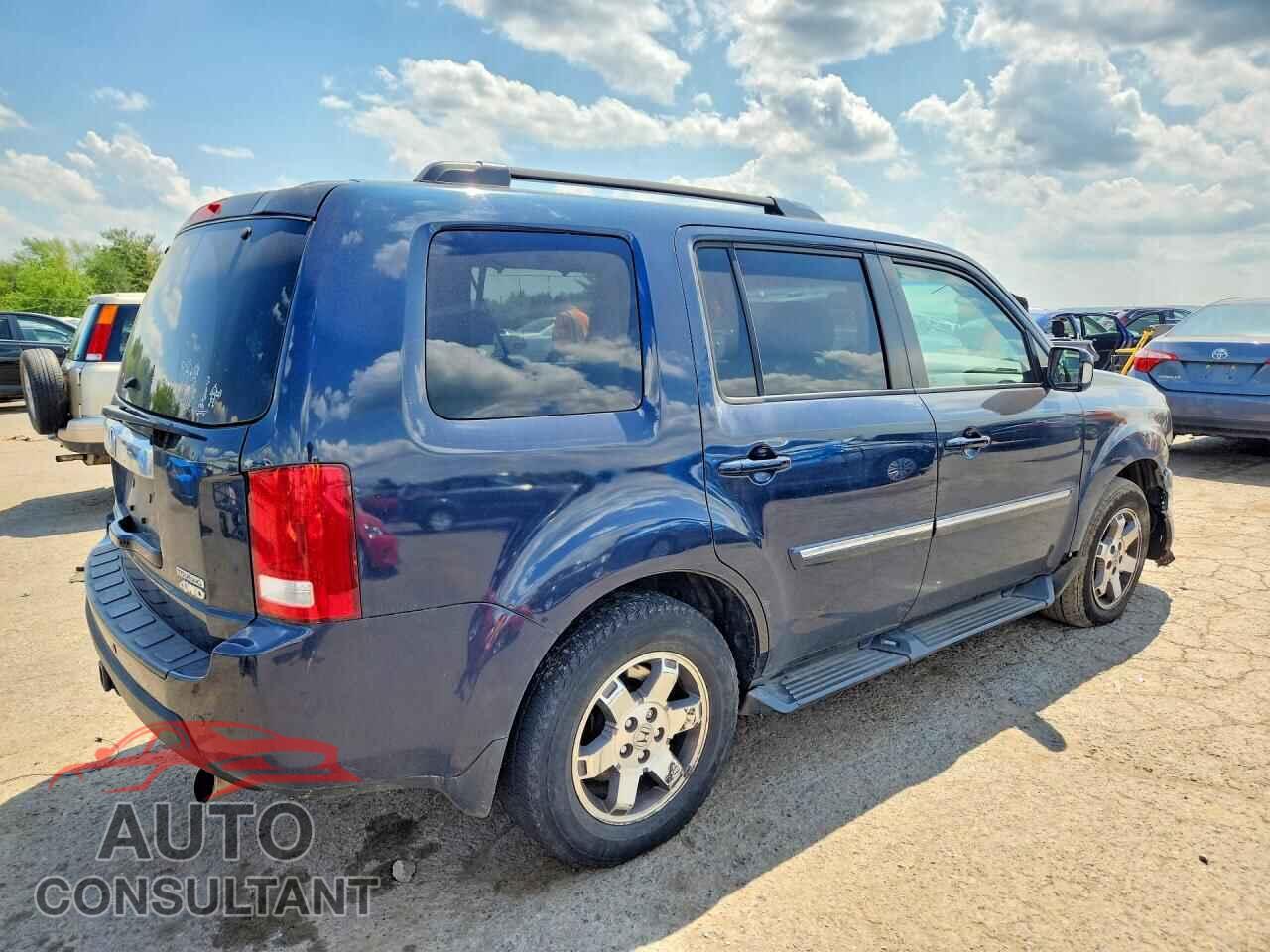 HONDA PILOT 2011 - 5FNYF4H95BB070660