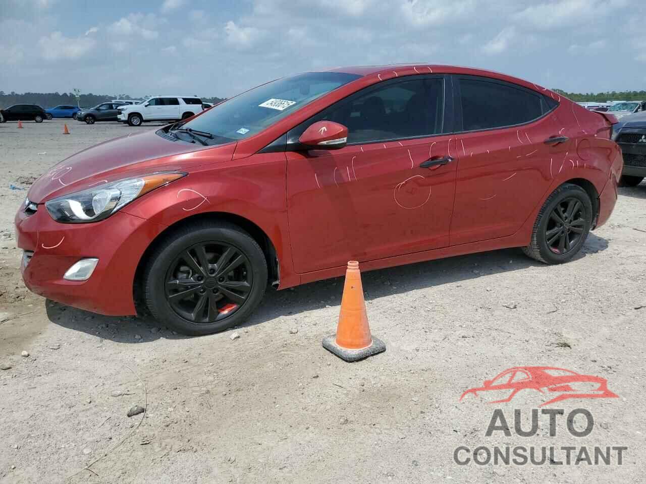 HYUNDAI ELANTRA 2013 - KMHDH4AE0DU572272