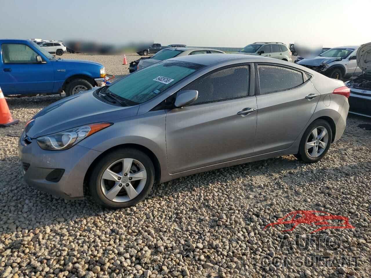 HYUNDAI ELANTRA 2011 - KMHDH4AEXBU081074