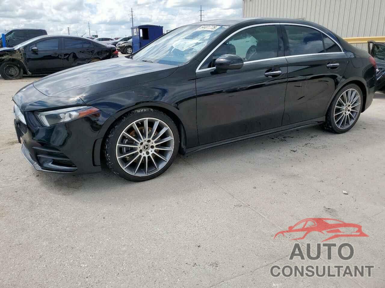 MERCEDES-BENZ A-CLASS 2020 - W1K3G4EB3LJ237807