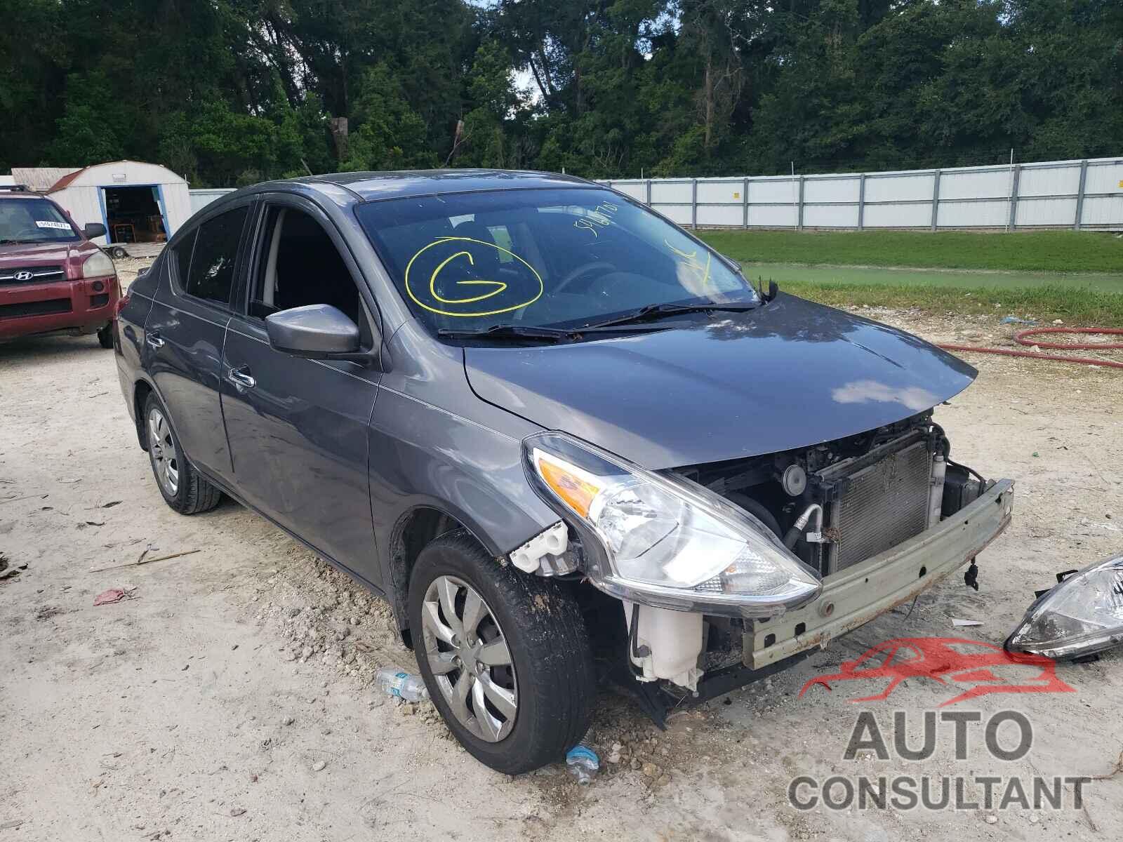 NISSAN VERSA 2017 - 3N1CN7AP7HL865259