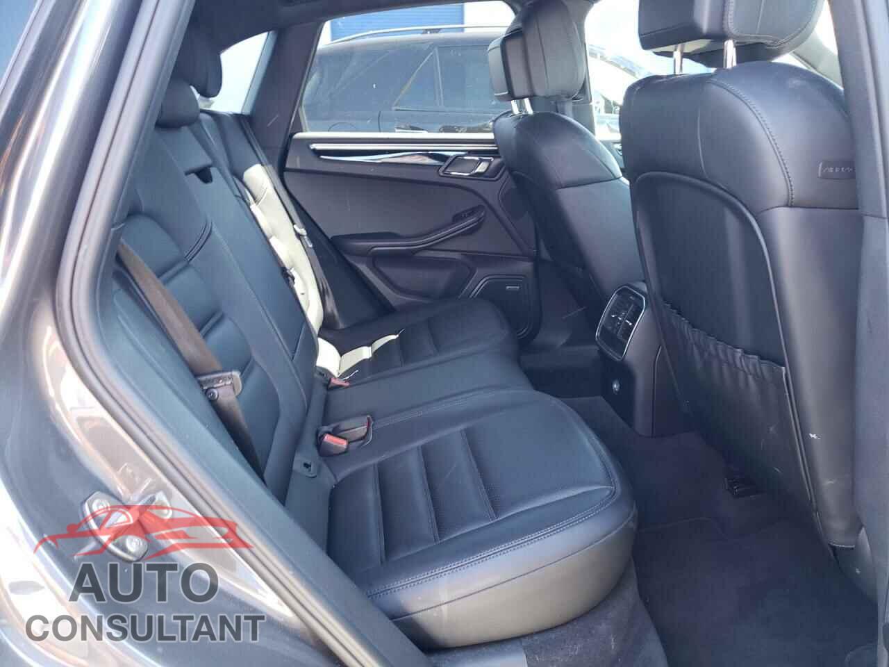 PORSCHE MACAN 2016 - WP1AB2A52GLB46749