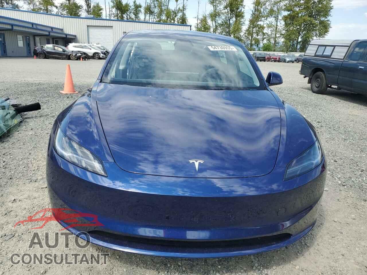 TESLA MODEL 3 2024 - 5YJ3E1EA3RF844540