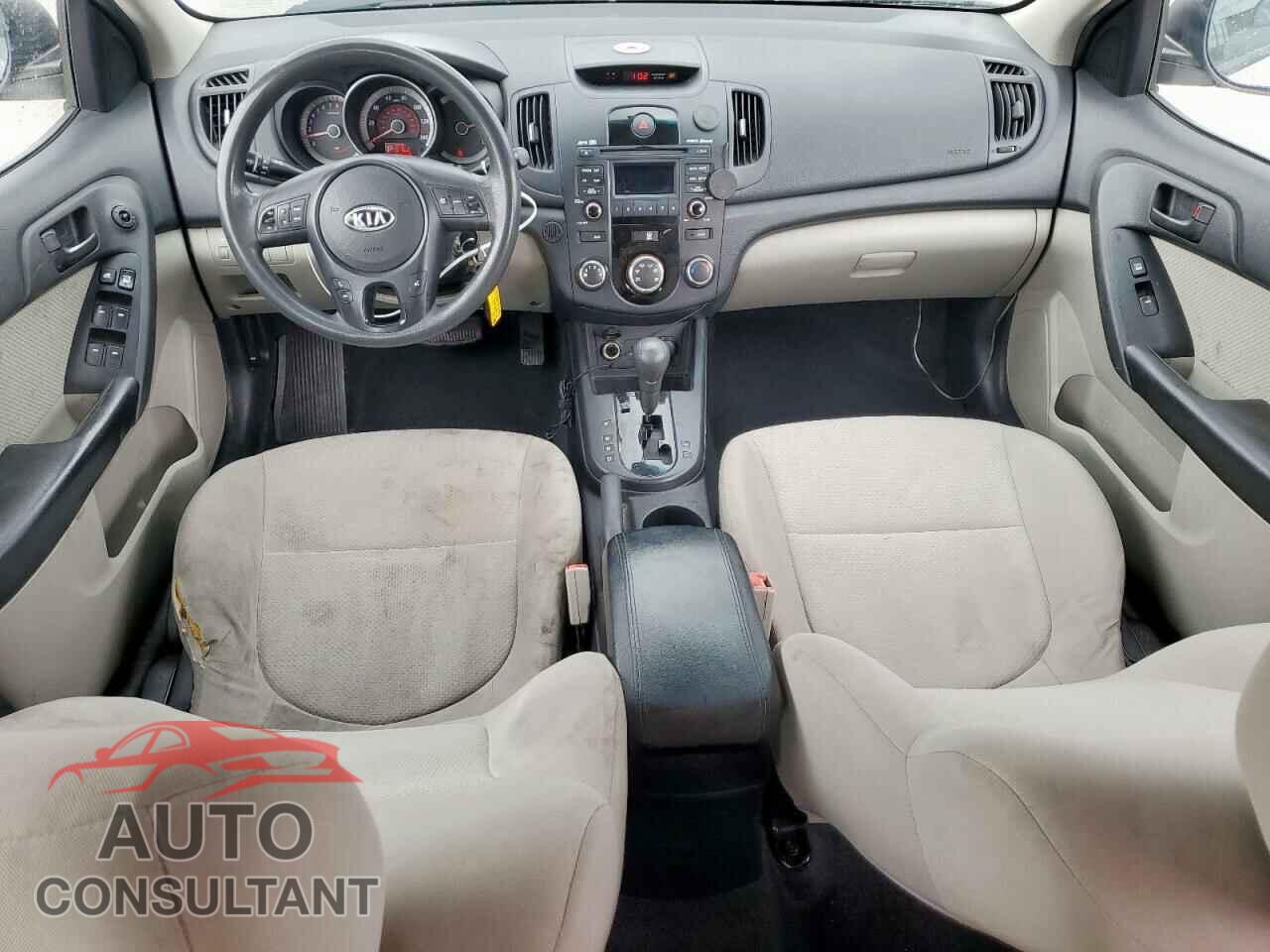 KIA FORTE 2010 - KNAFU4A29A5863211