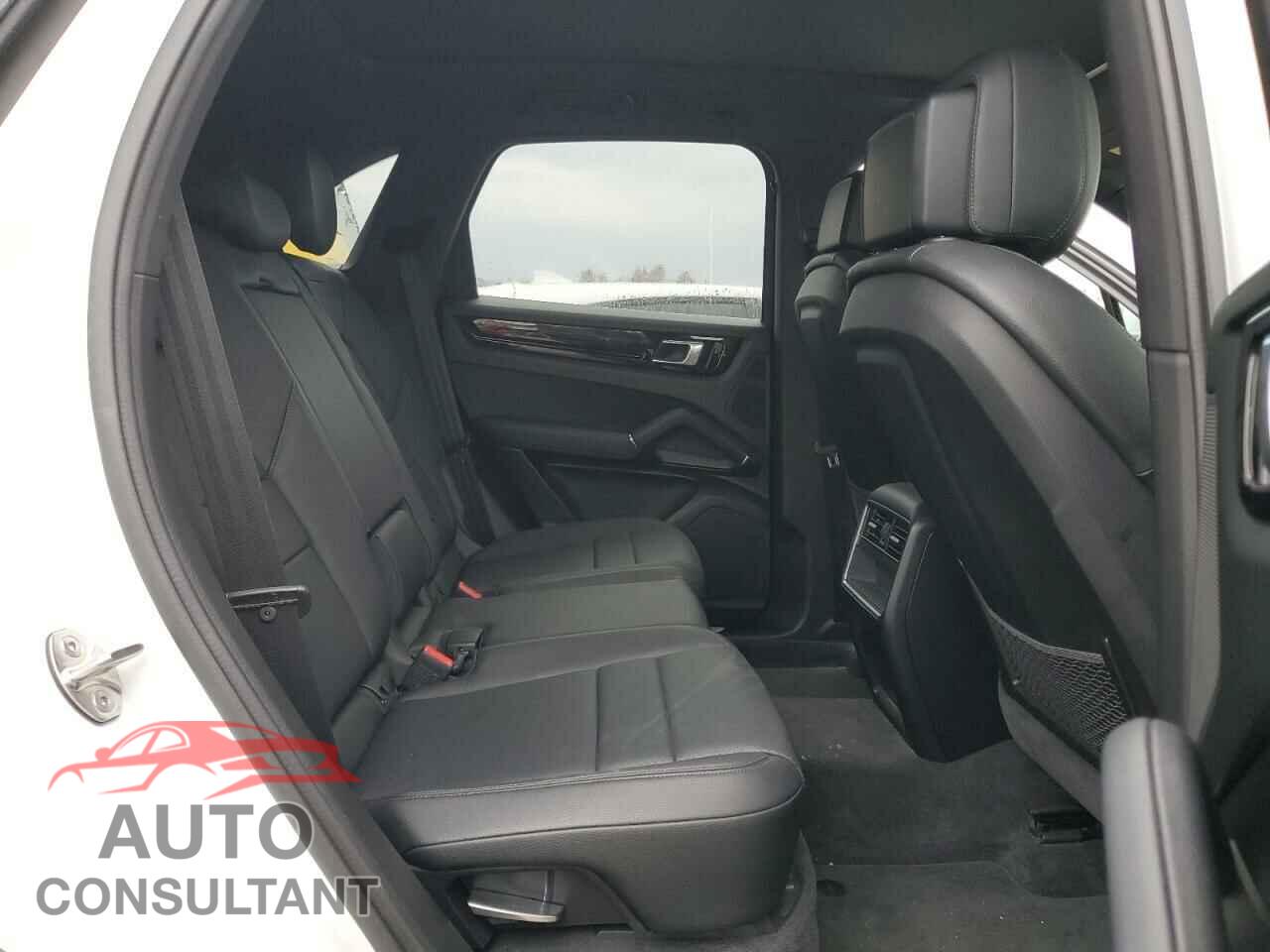 PORSCHE CAYENNE 2021 - WP1AA2AY7MDA04867