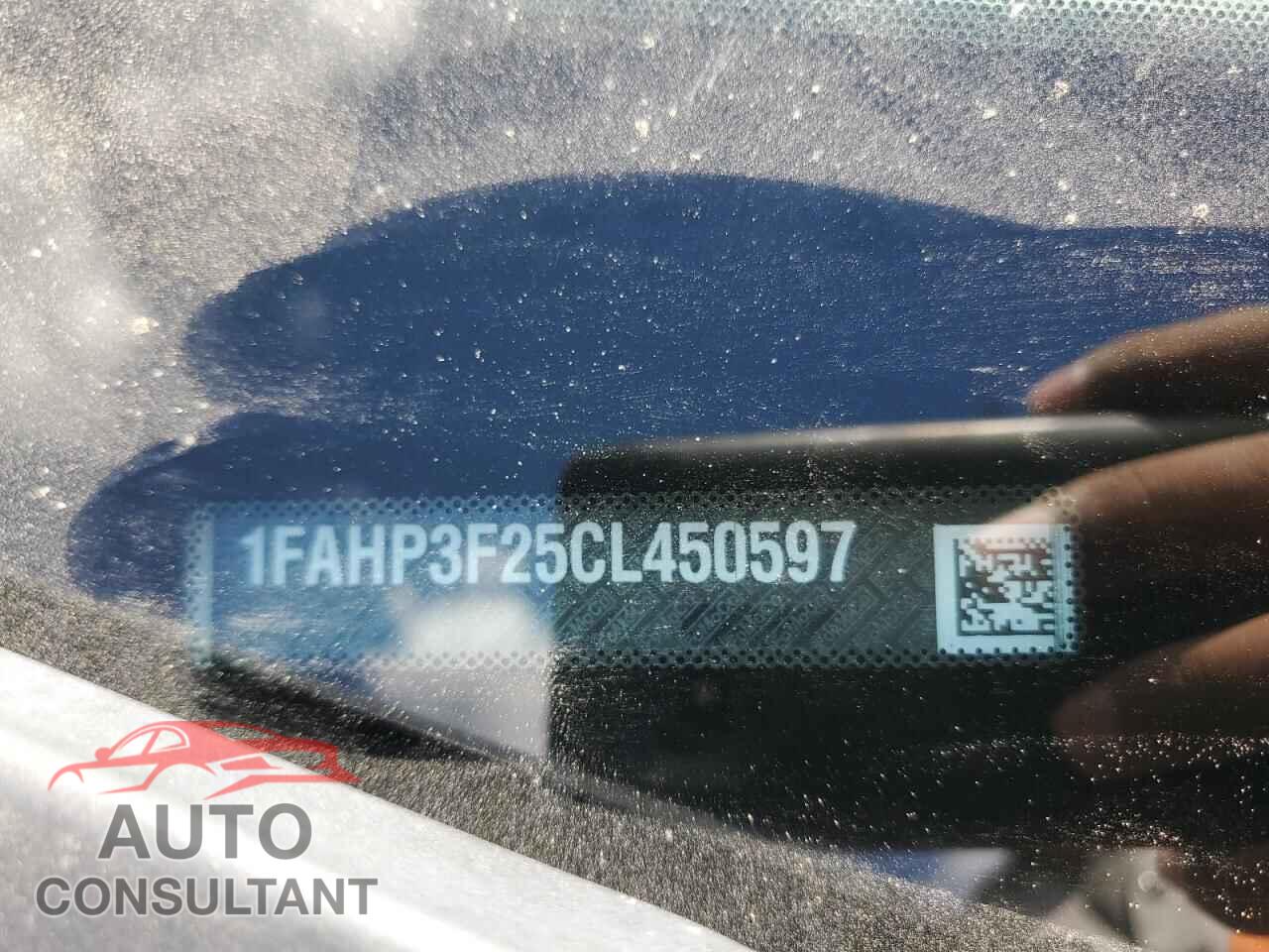FORD FOCUS 2012 - 1FAHP3F25CL450597