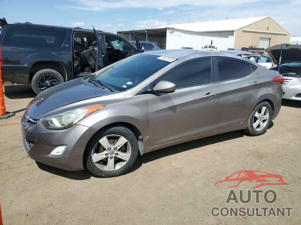HYUNDAI ELANTRA 2012 - 5NPDH4AE9CH141247