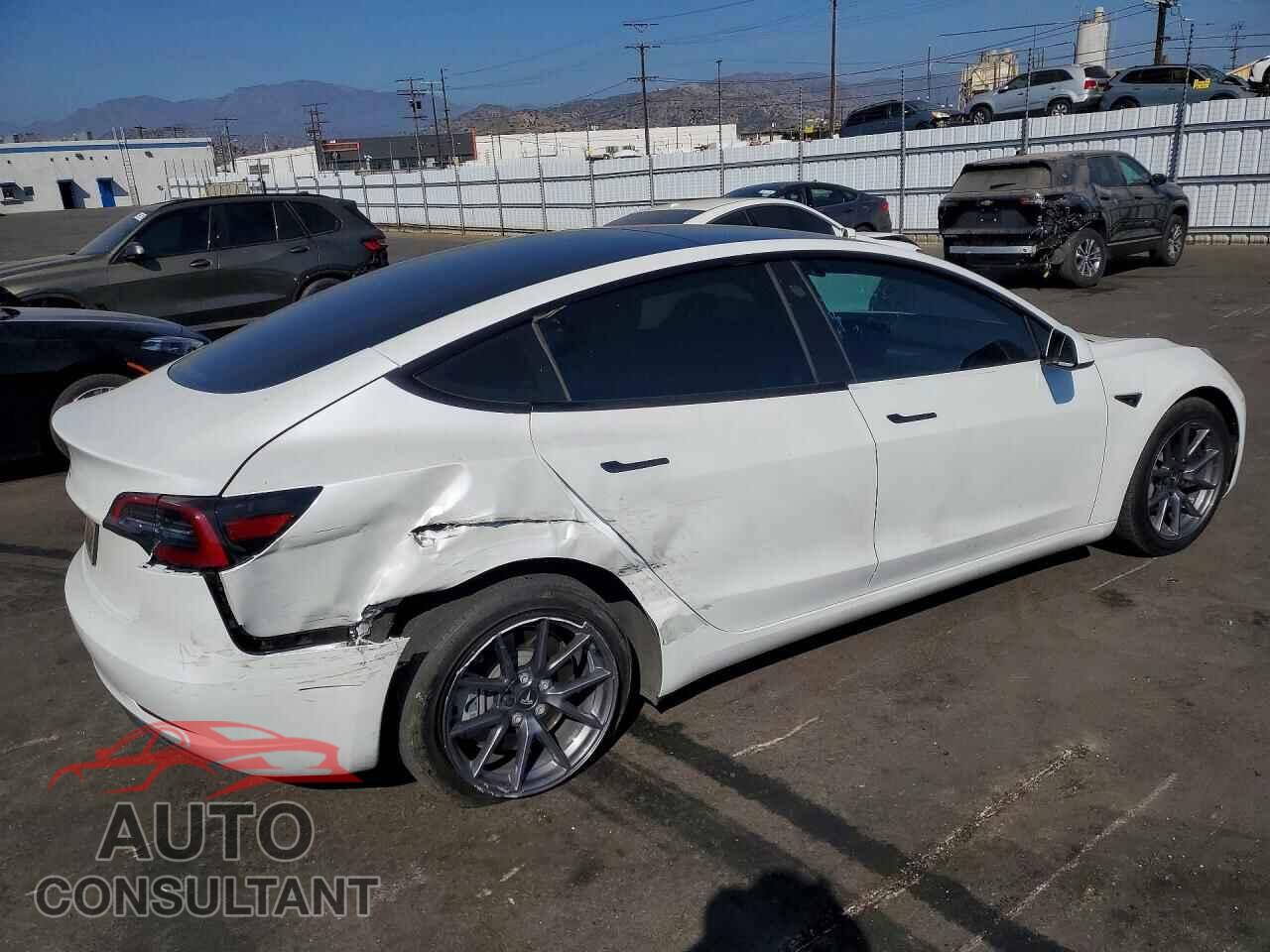 TESLA MODEL 3 2023 - 5YJ3E1EA2PF598366