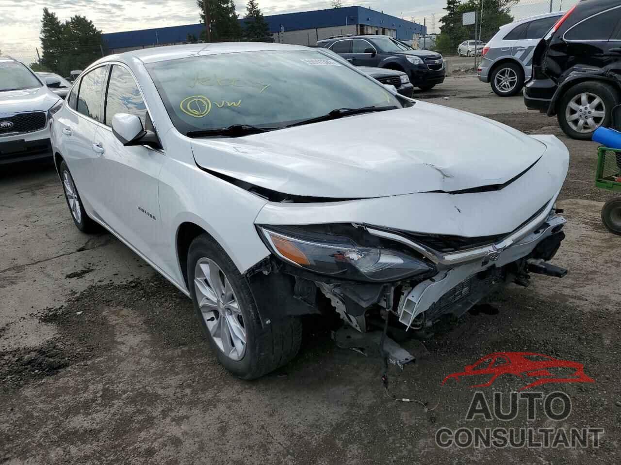 CHEVROLET MALIBU 2020 - 1G1ZD5ST8LF037338