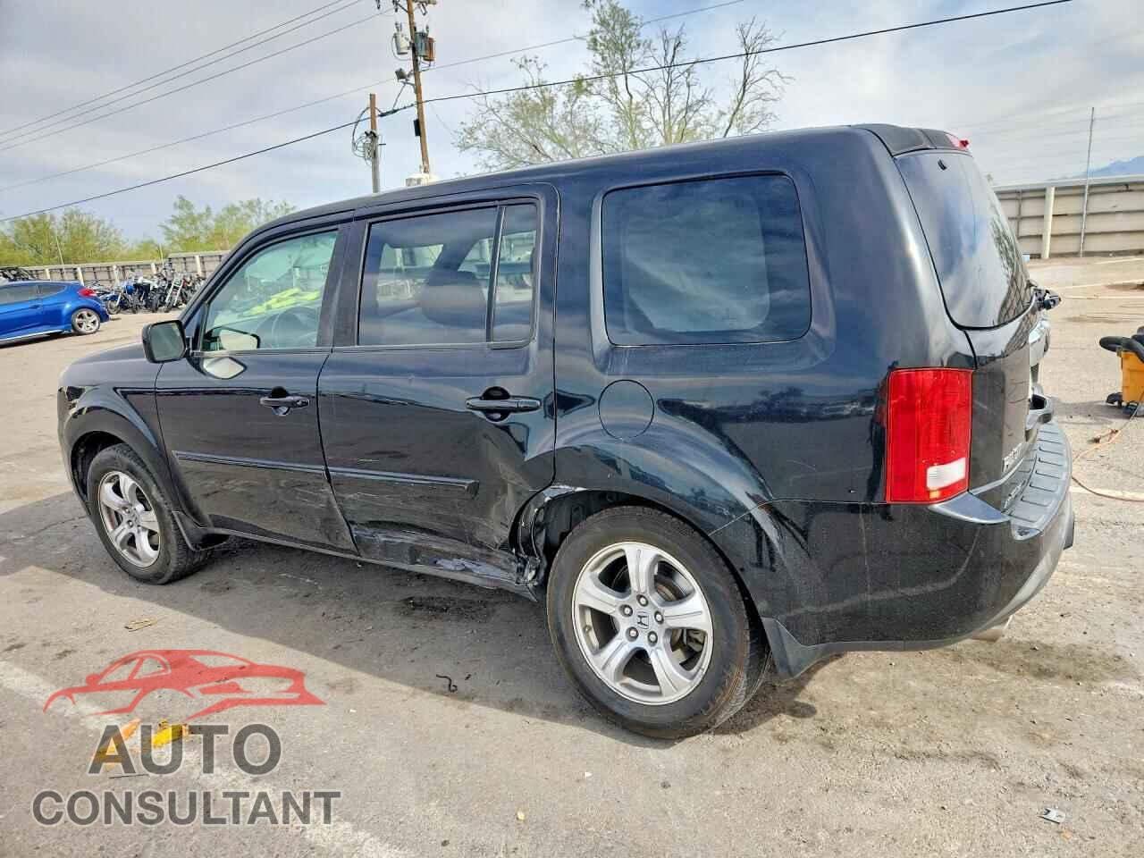 HONDA PILOT 2013 - 5FNYF4H45DB022468