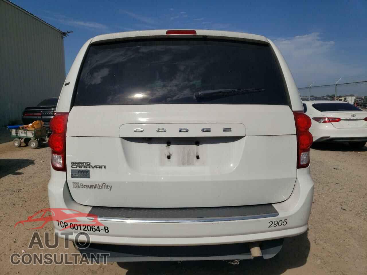 DODGE CARAVAN 2018 - 2C4RDGBG4JR181285