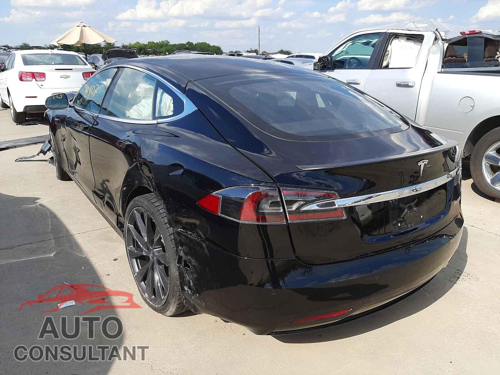 TESLA MODEL S 2021 - 5YJSA1E49MF418328