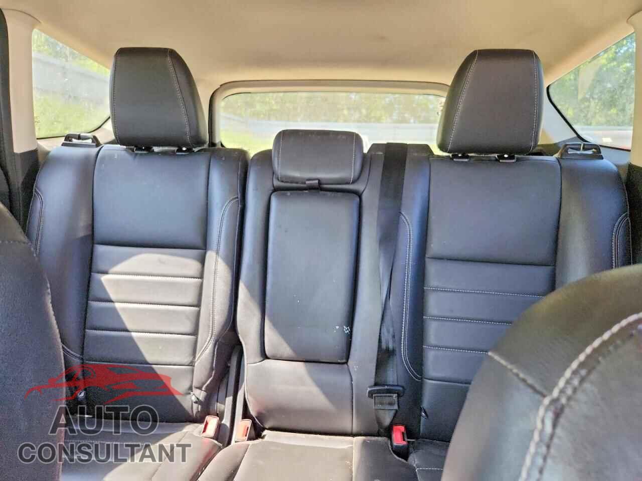 FORD ESCAPE 2014 - 1FMCU9J90EUB66937