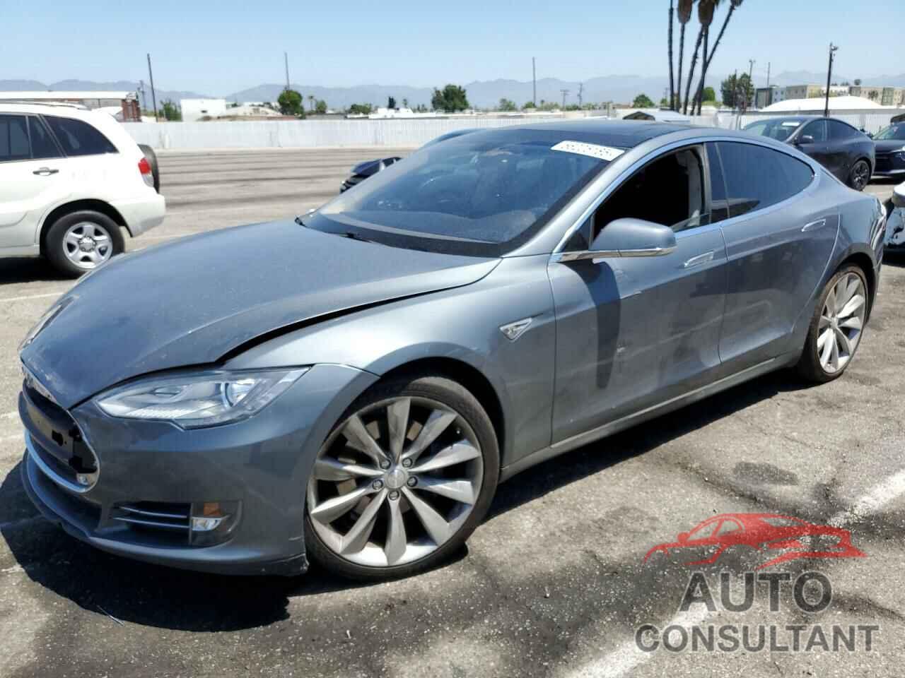 TESLA MODEL S 2013 - 5YJSA1DPXDFP15409