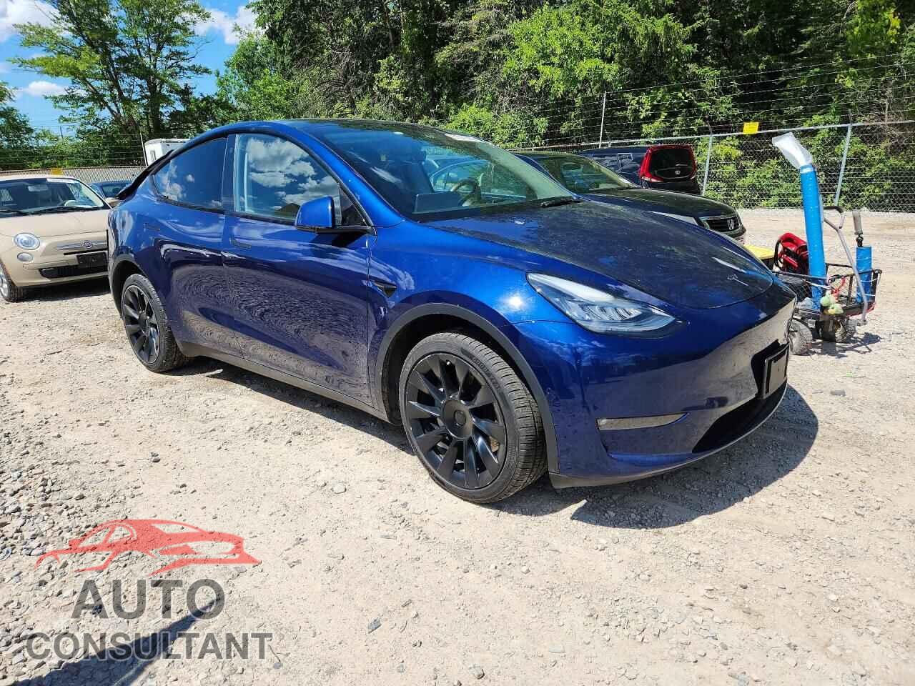 TESLA MODEL Y 2022 - 7SAYGDEE8NF480245