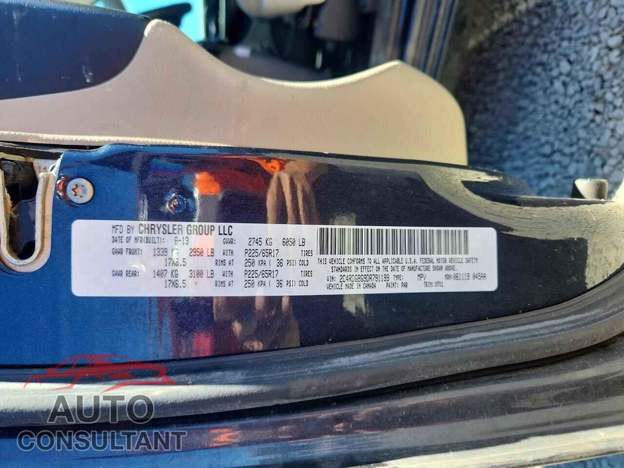 DODGE CARAVAN 2013 - 2C4RDGBG9DR791199