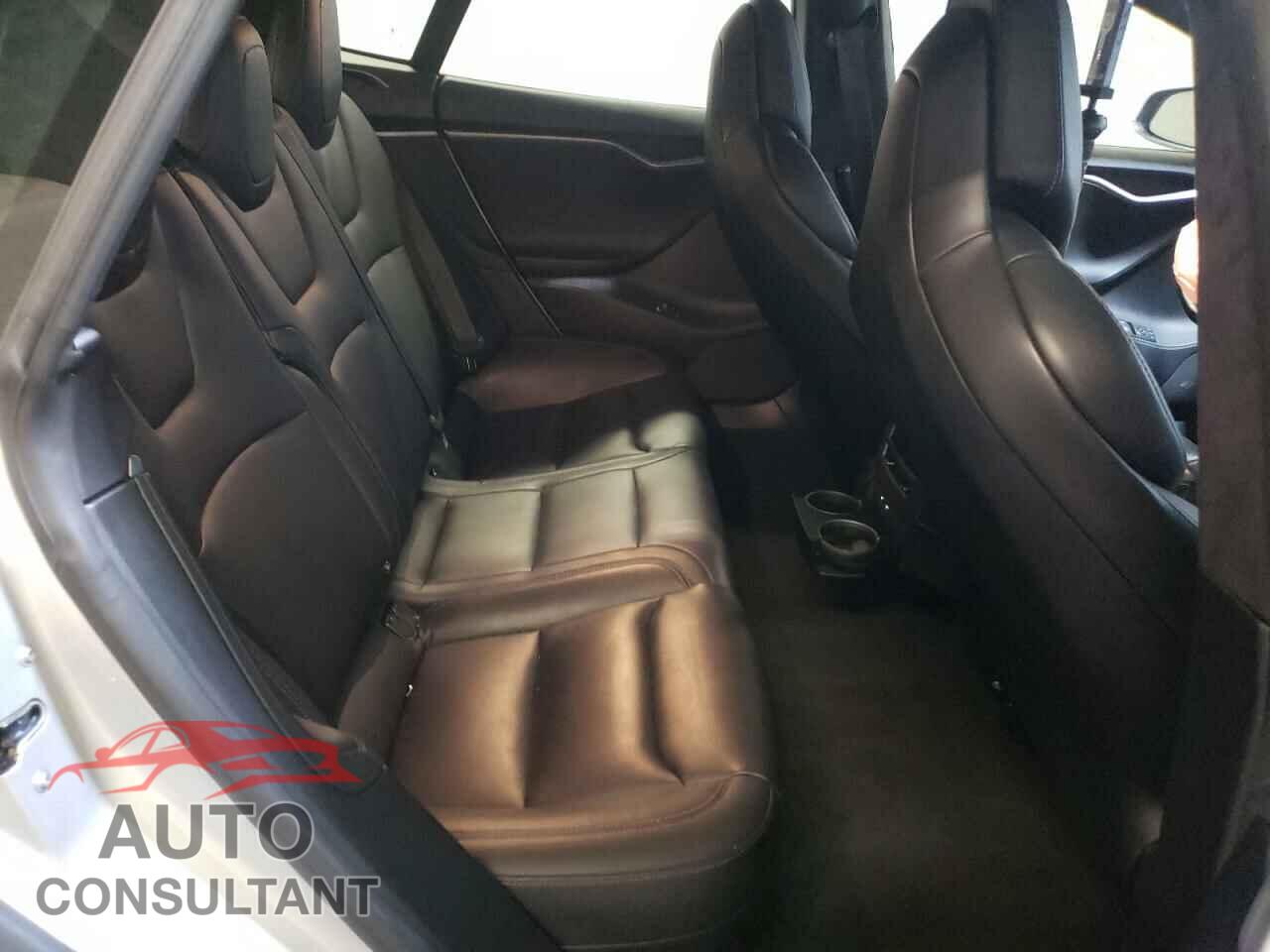 TESLA MODEL S 2018 - 5YJSA1E26JF256930