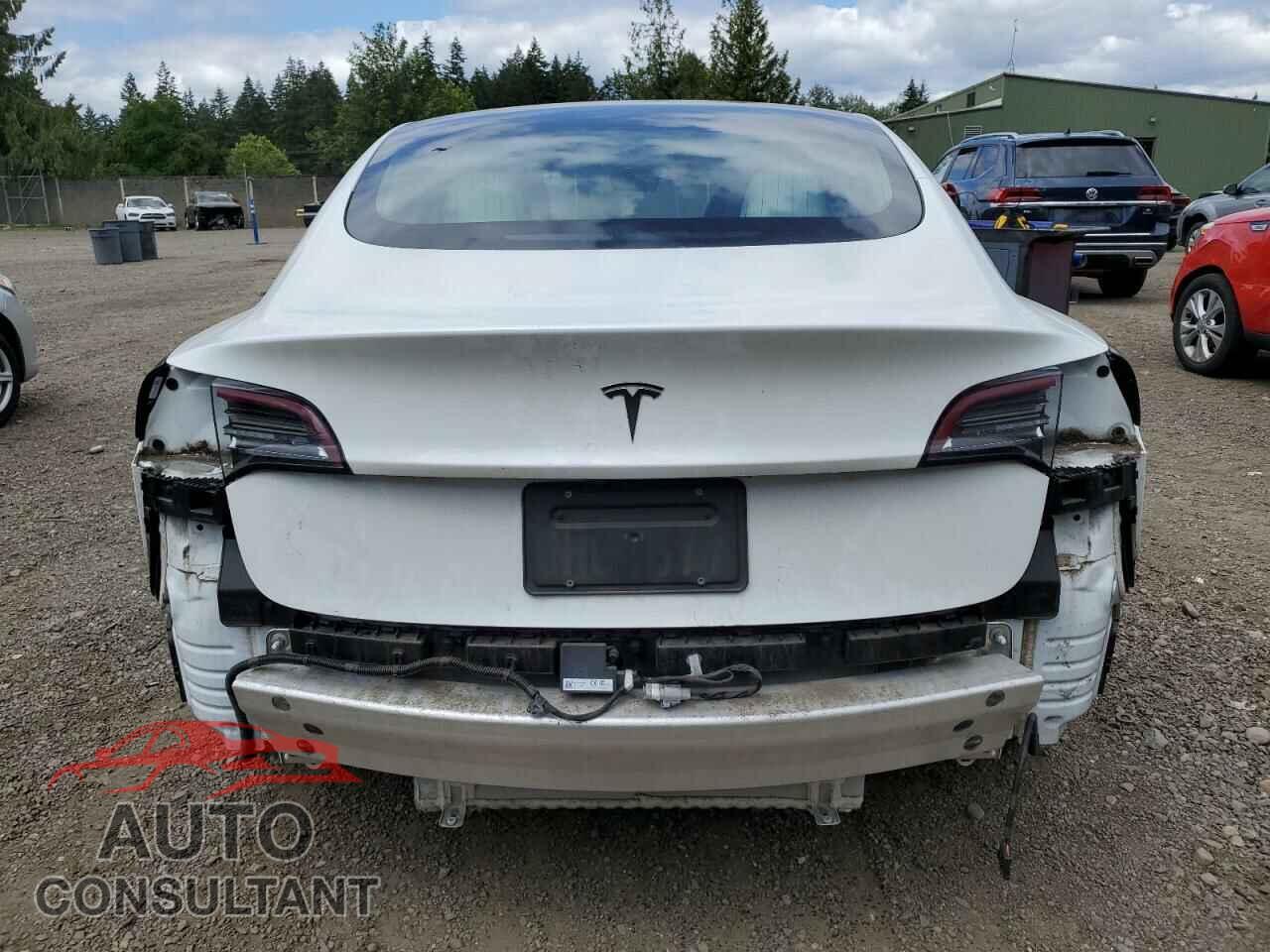 TESLA MODEL 3 2019 - 5YJ3E1EA3KF444886