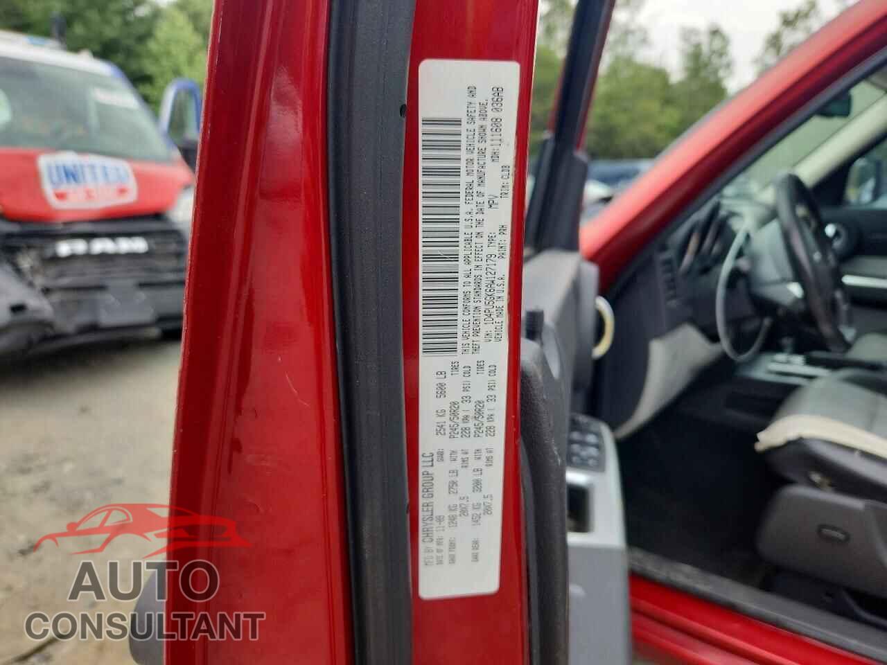 DODGE NITRO 2010 - 1D4PU5GK6AW127179