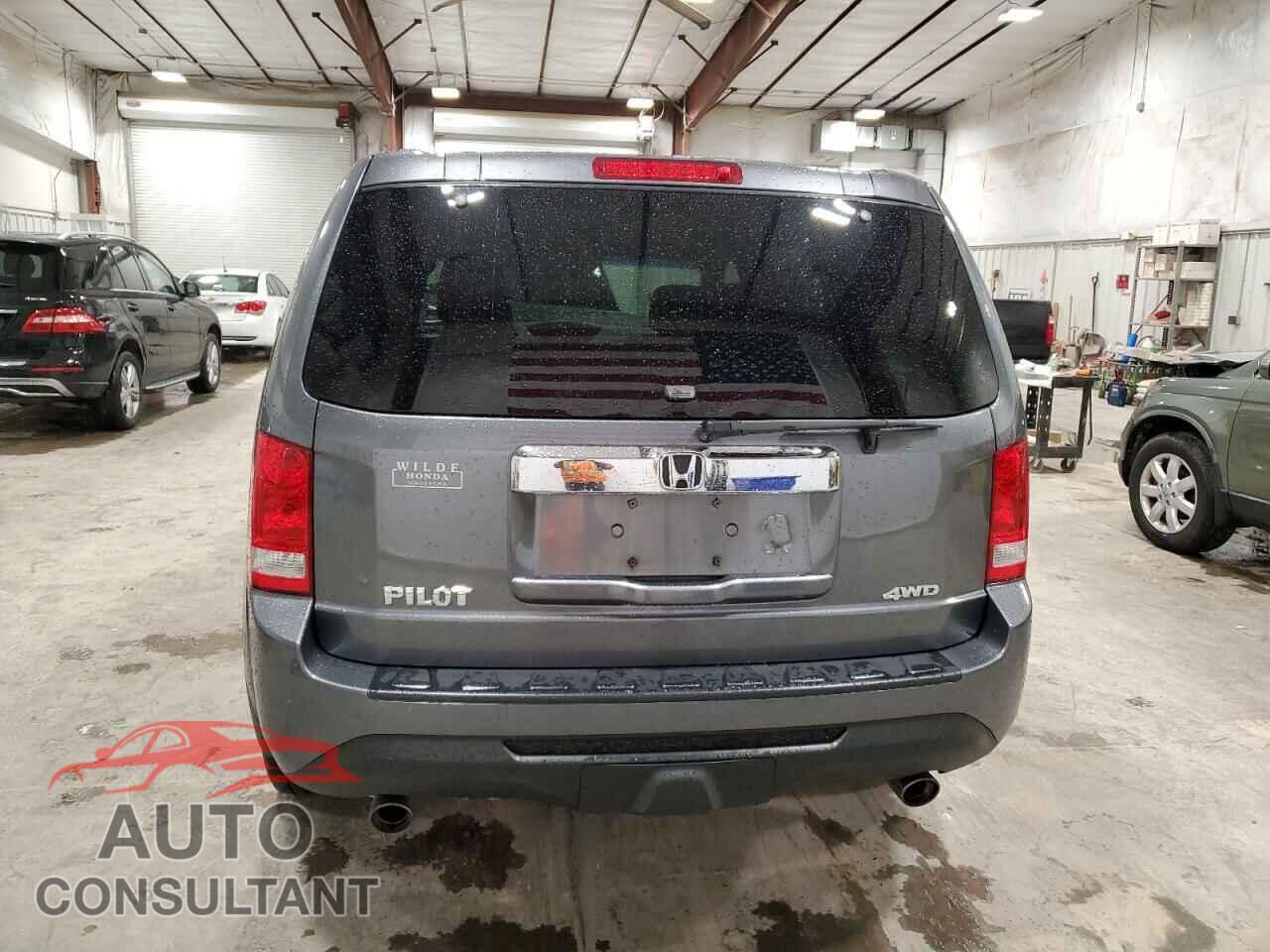 HONDA PILOT 2012 - 5FNYF4H46CB018475