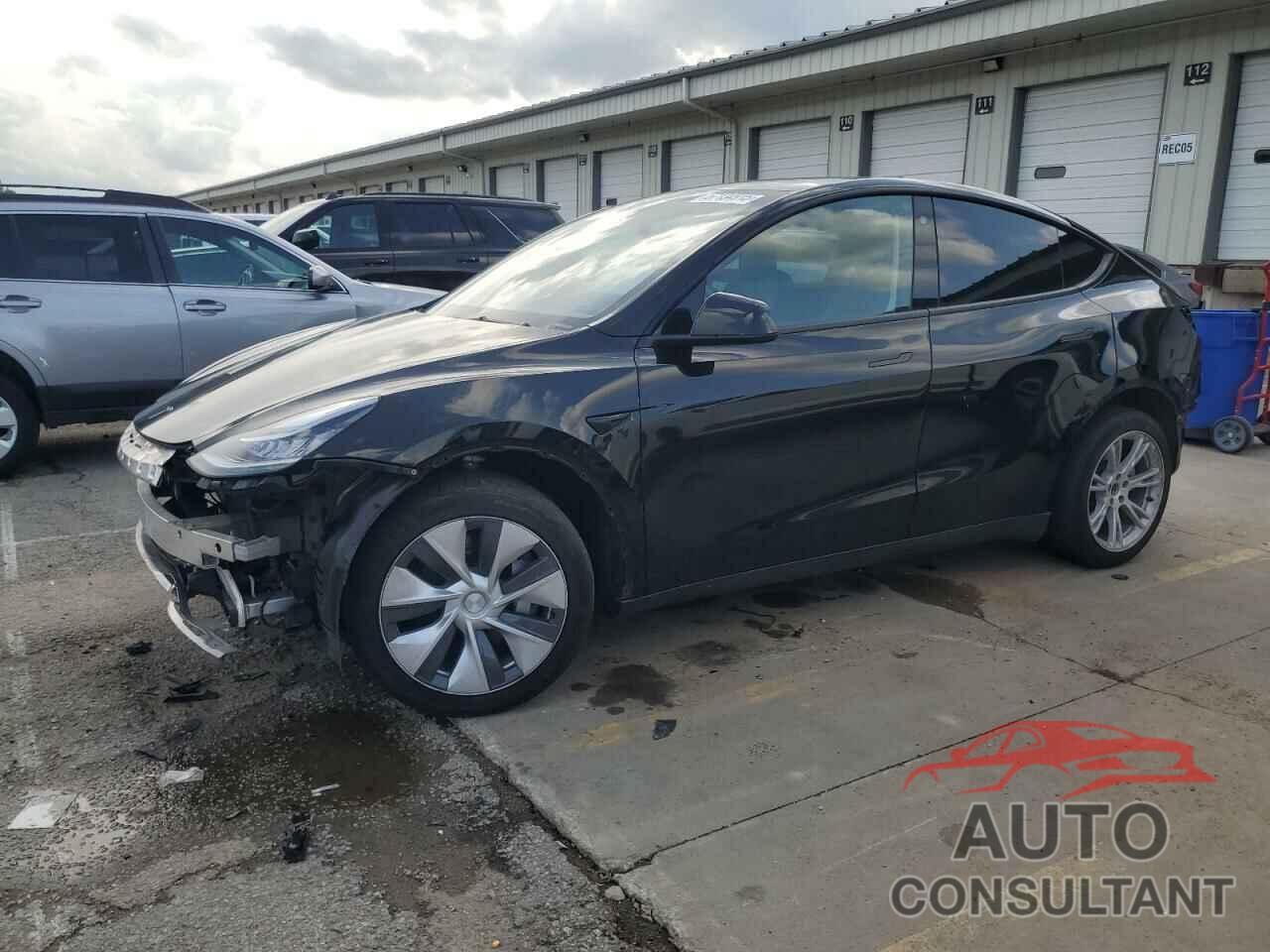 TESLA MODEL Y 2022 - 7SAYGAEE6NF574381