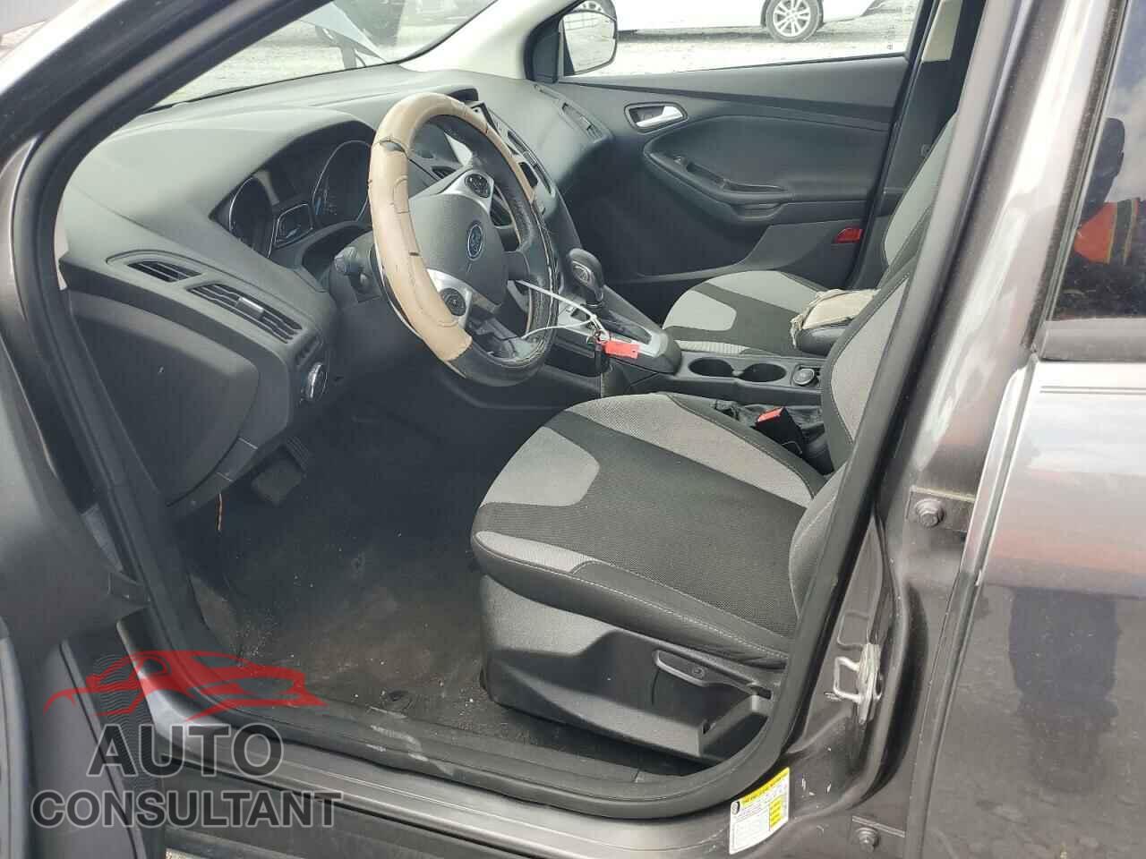 FORD FOCUS 2014 - 1FADP3K29EL224103