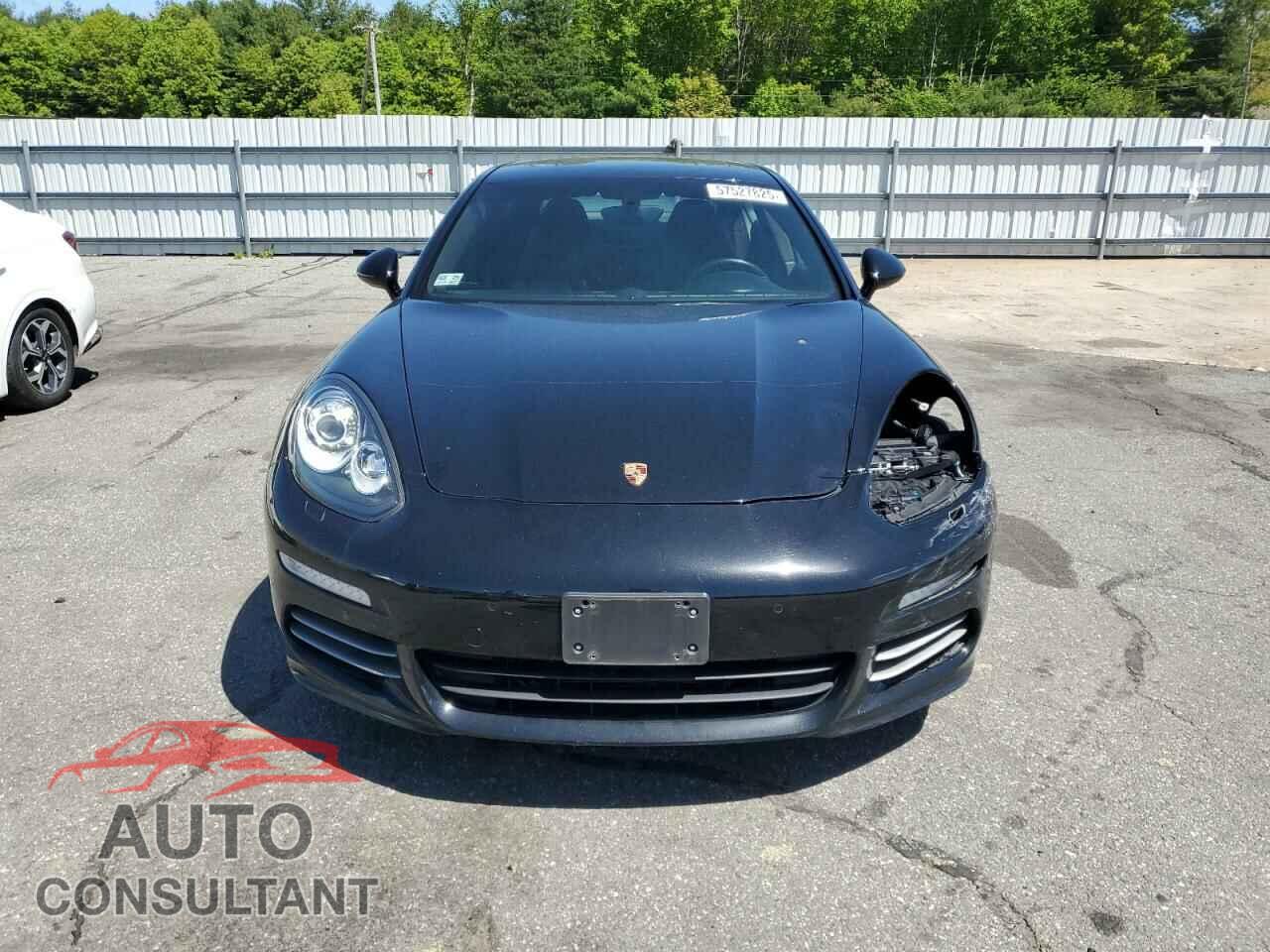PORSCHE PANAMERA 2015 - WP0AA2A78FL002028
