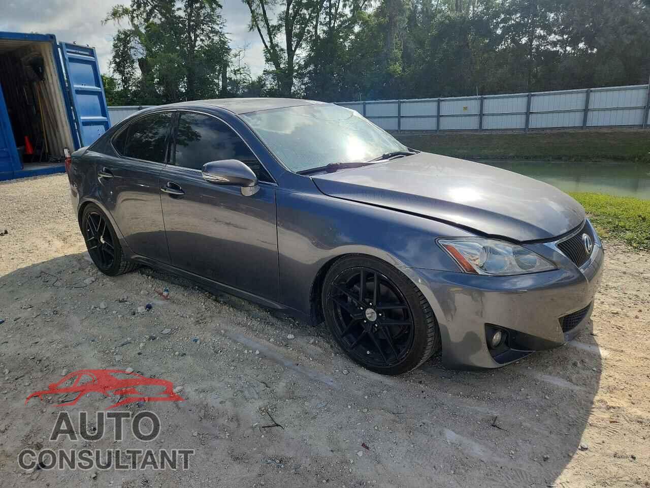 LEXUS IS 2012 - JTHBF5C27C5176020