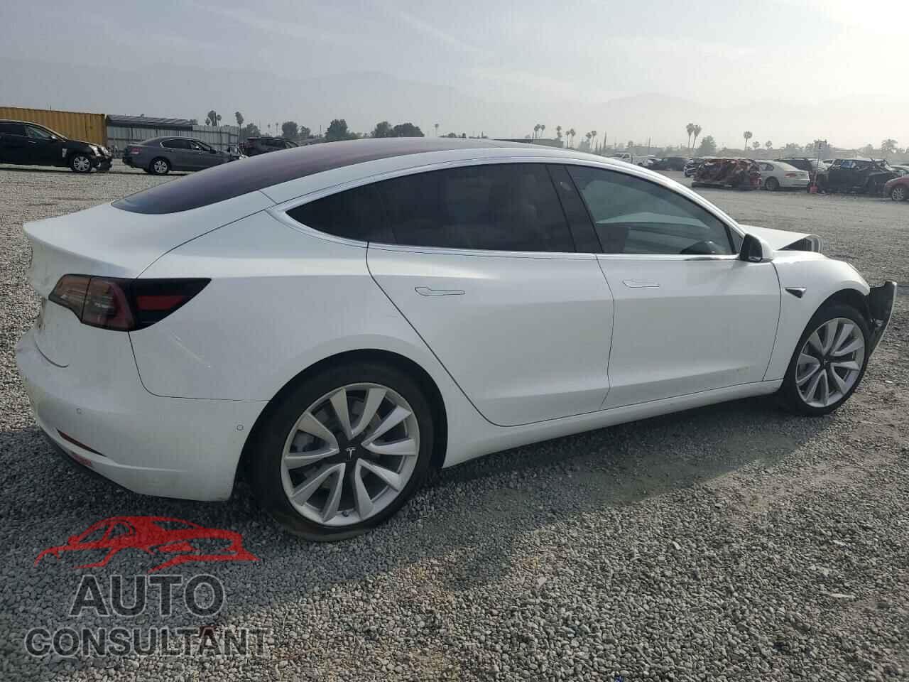 TESLA MODEL 3 2018 - 5YJ3E1EA2JF010005