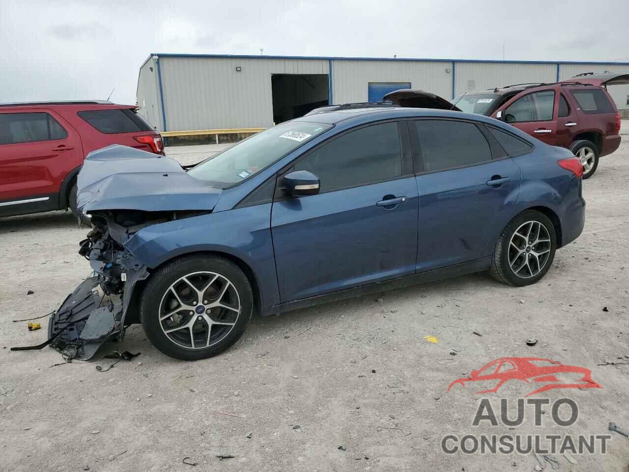 FORD FOCUS 2018 - 1FADP3H24JL302241