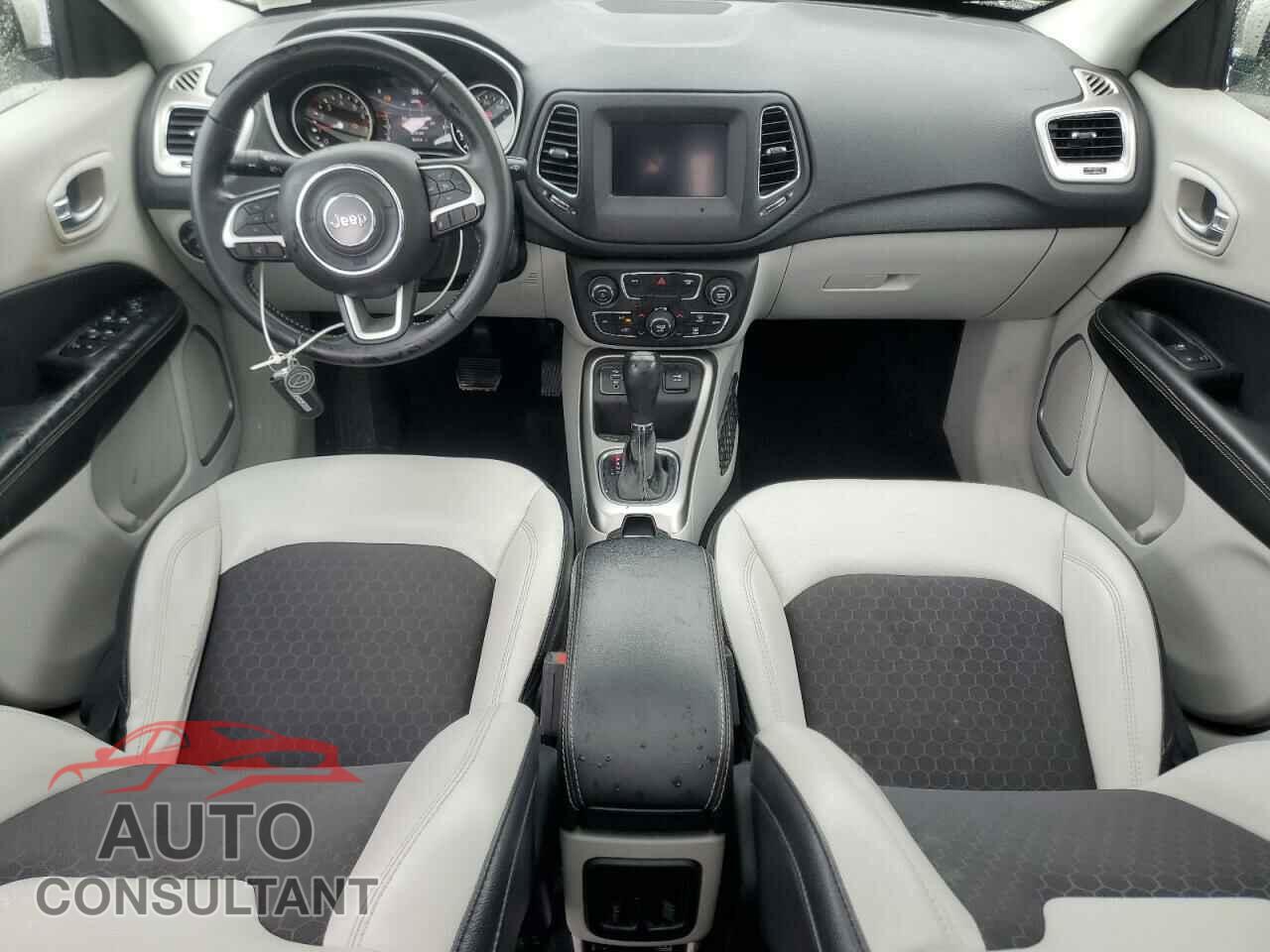 JEEP COMPASS 2019 - 3C4NJCBB3KT658145