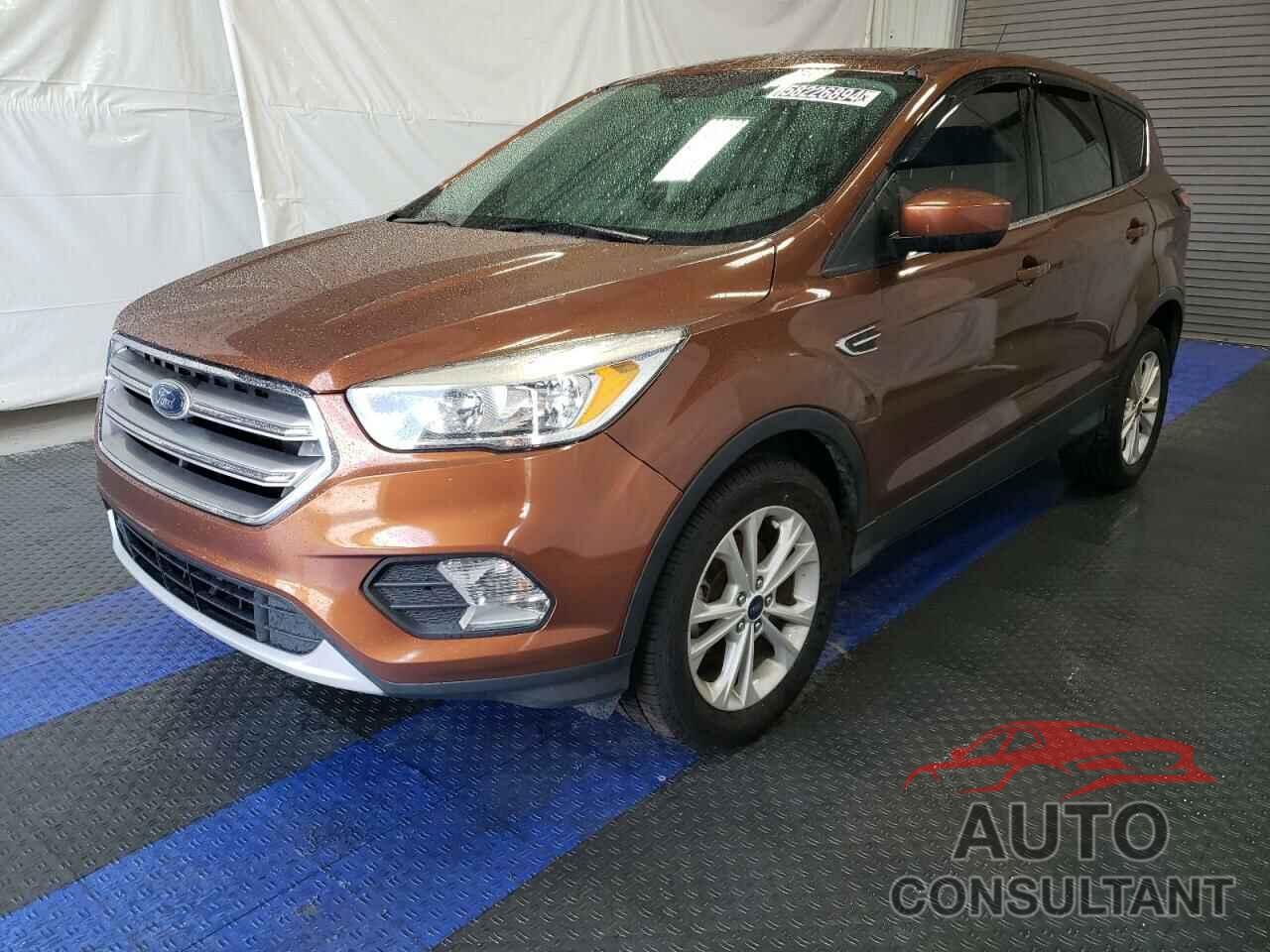 FORD ESCAPE 2017 - 1FMCU0GDXHUA40435