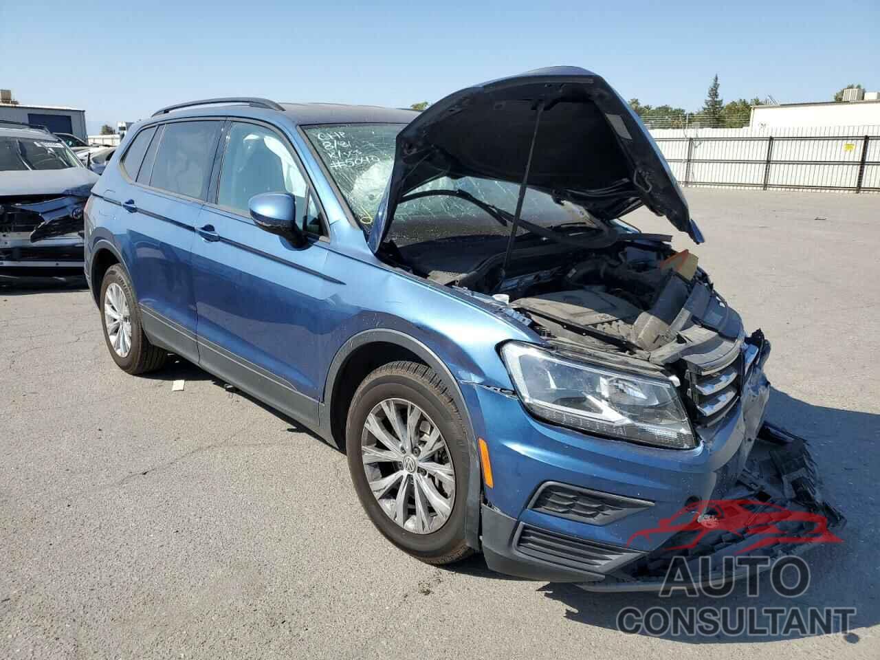 VOLKSWAGEN TIGUAN 2018 - 3VV1B7AX6JM125040