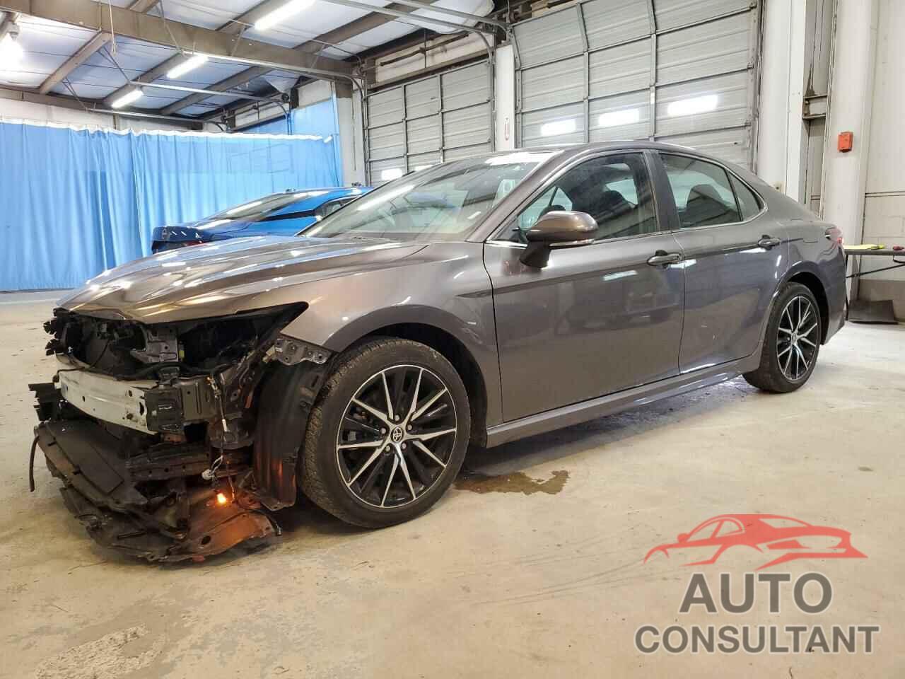 TOYOTA CAMRY 2022 - 4T1G11AK7NU708503