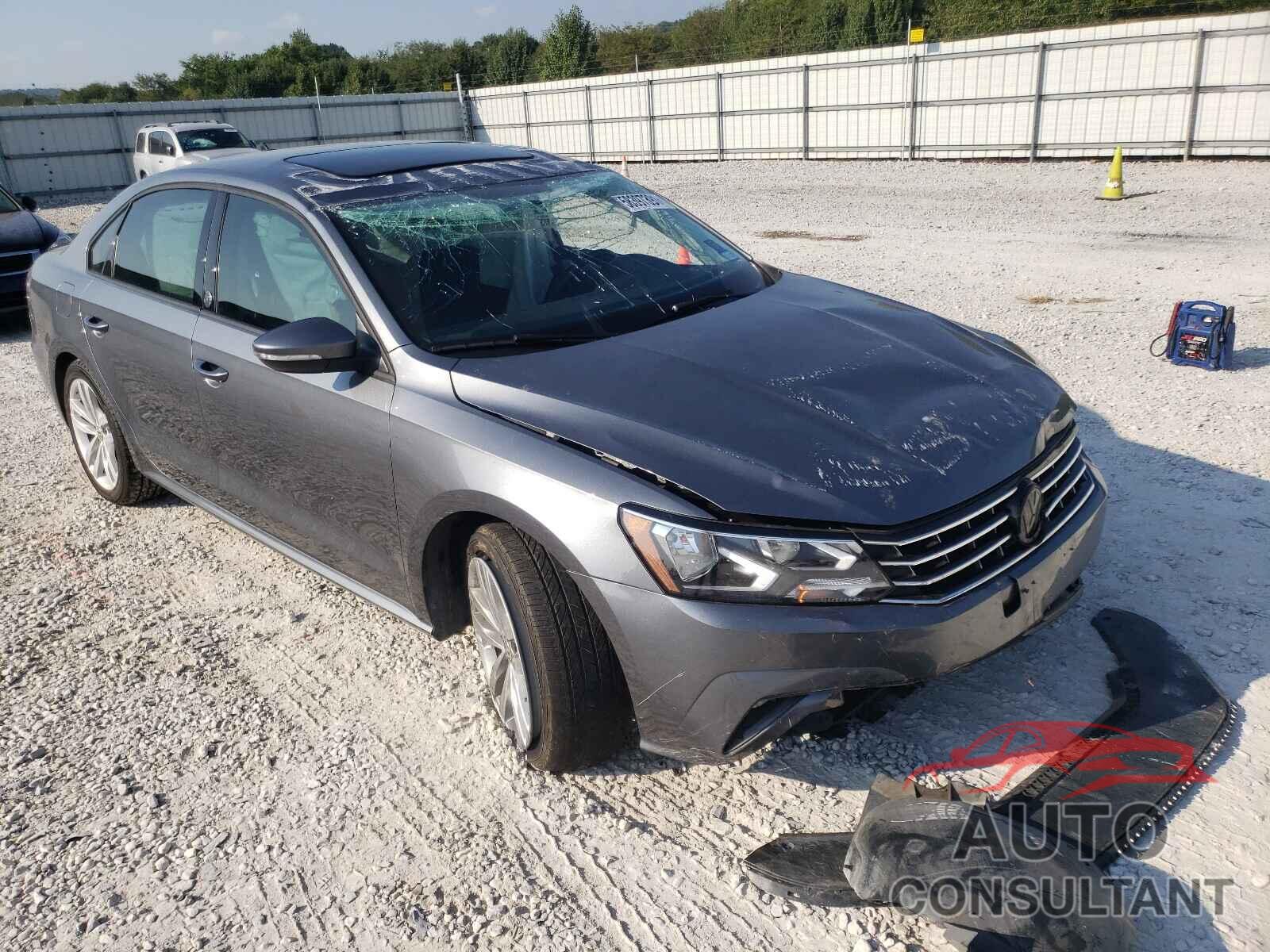 VOLKSWAGEN PASSAT 2019 - 1VWLA7A34KC006278