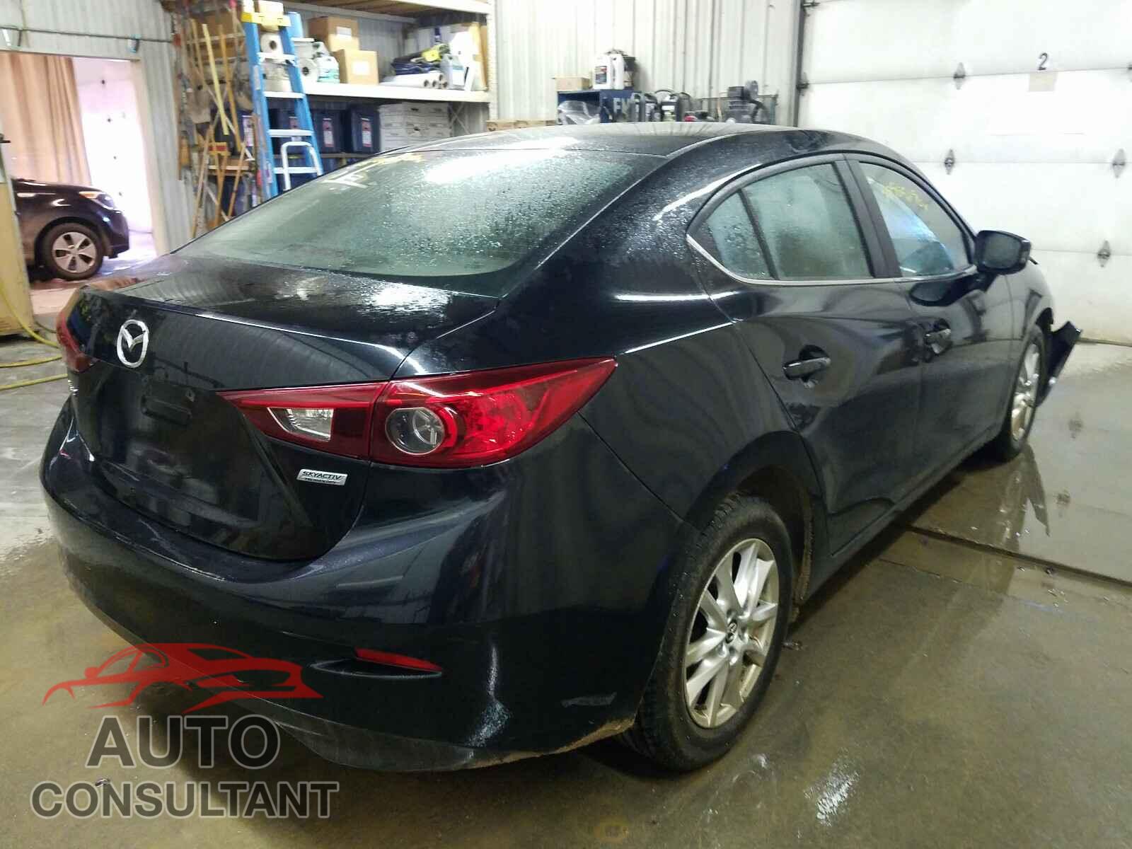 MAZDA 3 2016 - 3MZBM1U77GM318440