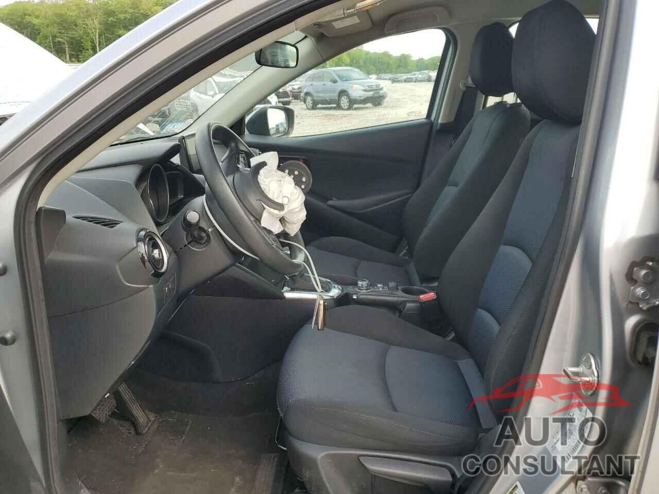 TOYOTA YARIS 2019 - 3MYDLBYV8KY509722