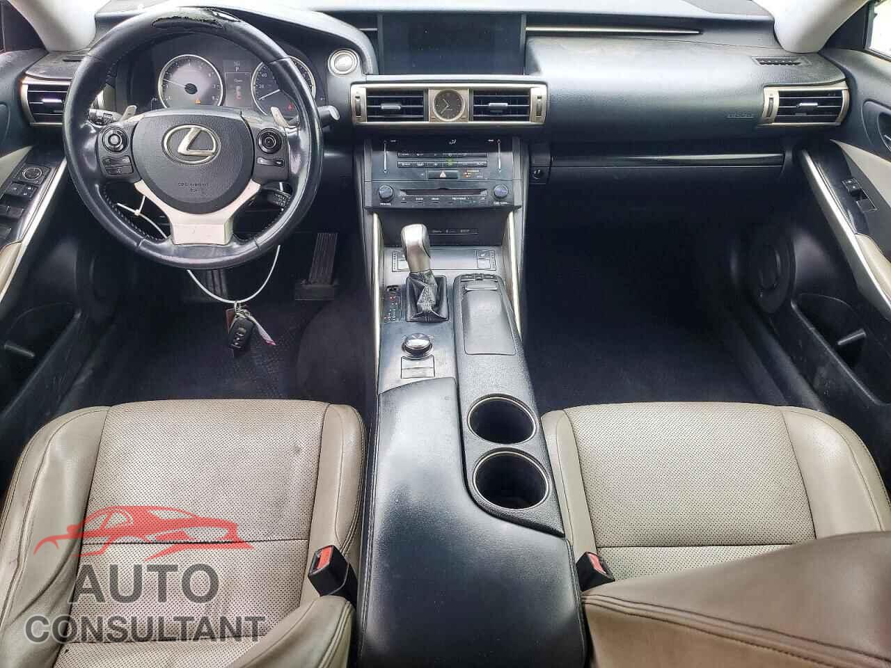 LEXUS IS 2014 - JTHCF1D29E5011312