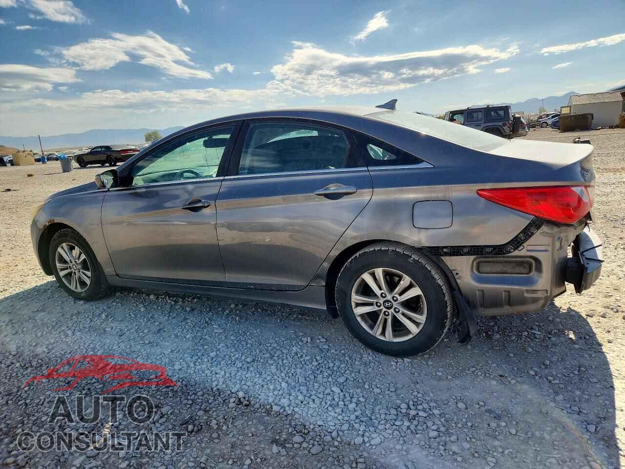 HYUNDAI SONATA 2011 - 5NPEB4AC1BH128043