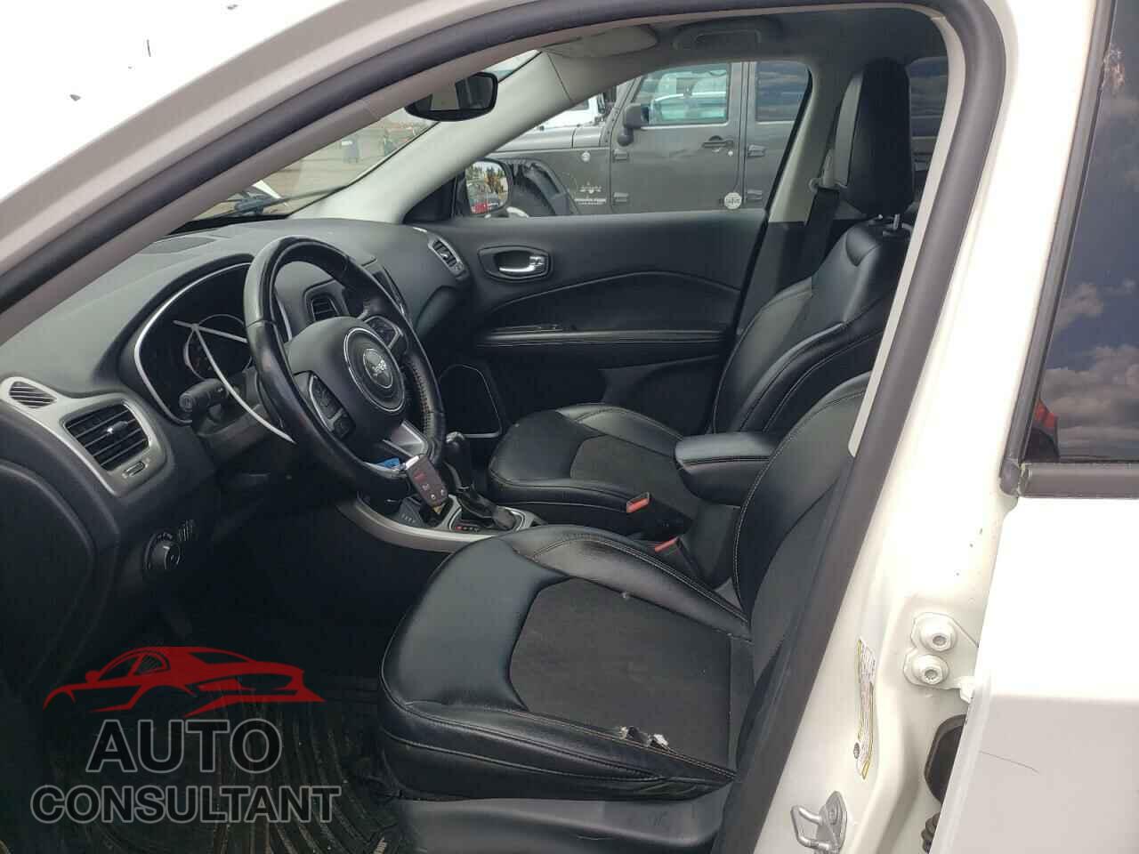 JEEP COMPASS 2017 - 3C4NJDBB7HT627608