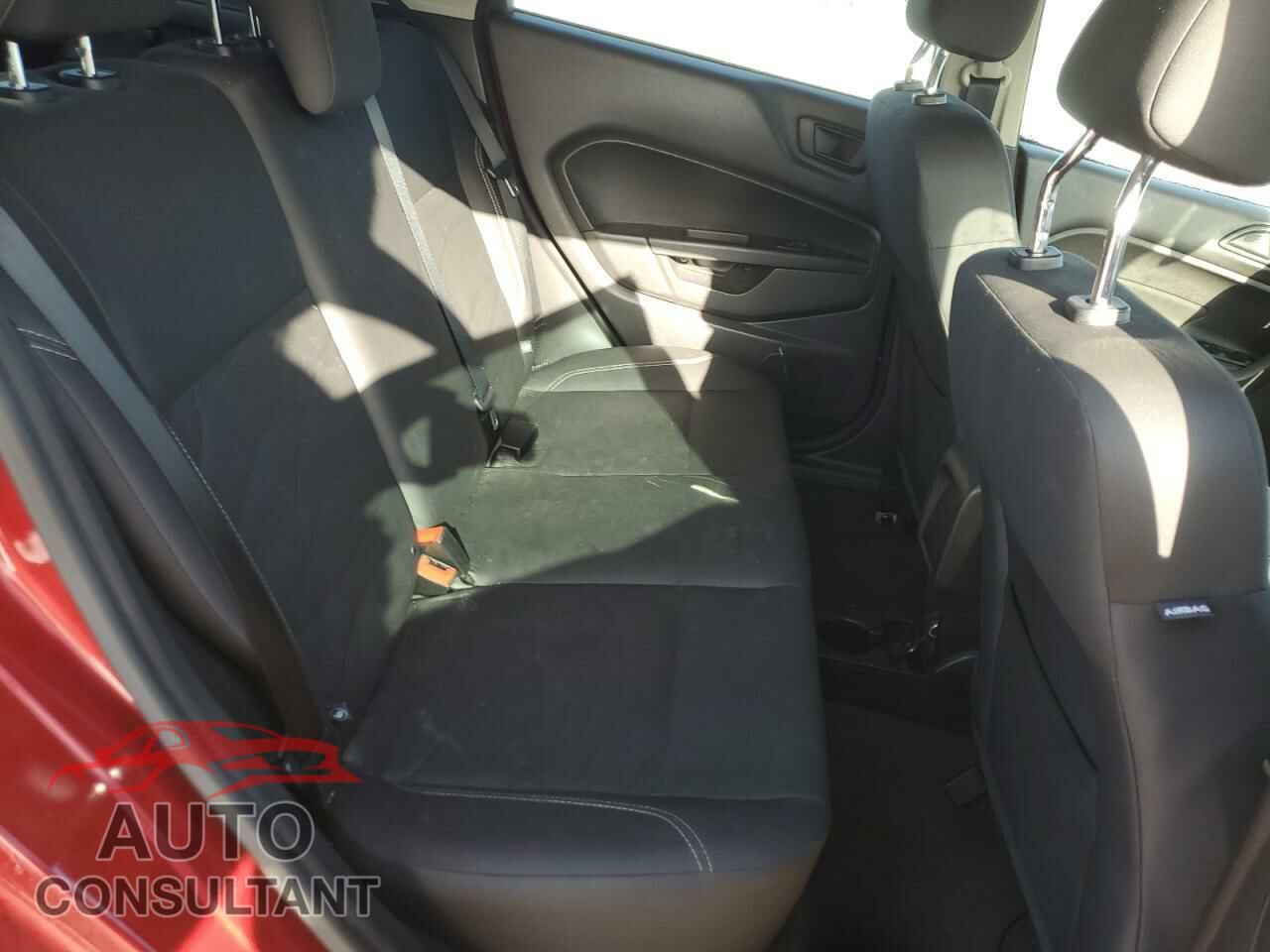 FORD FIESTA 2017 - 3FADP4EJ0HM156821