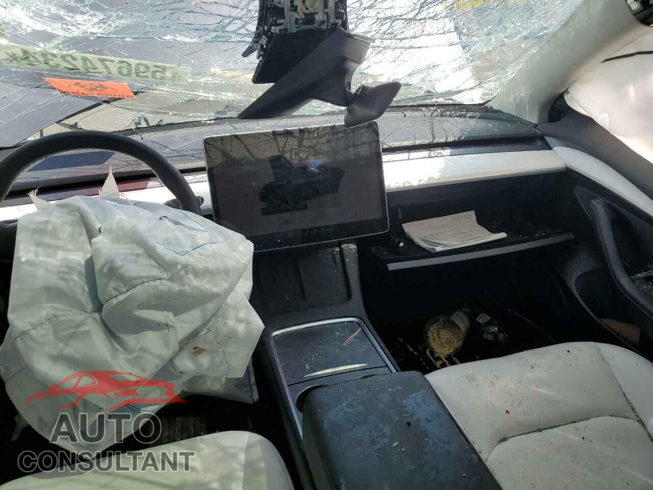 TESLA MODEL 3 2023 - 5YJ3E1EA3PF690568