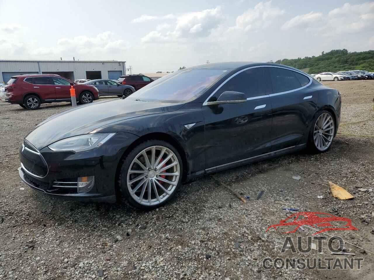 TESLA MODEL S 2014 - 5YJSA1H11EFP36611