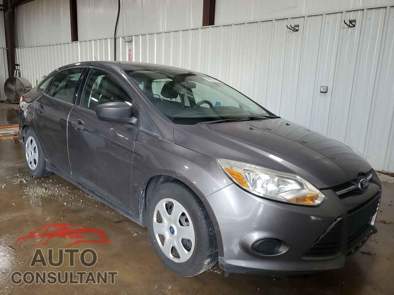 FORD FOCUS 2013 - 1FADP3E2XDL379950