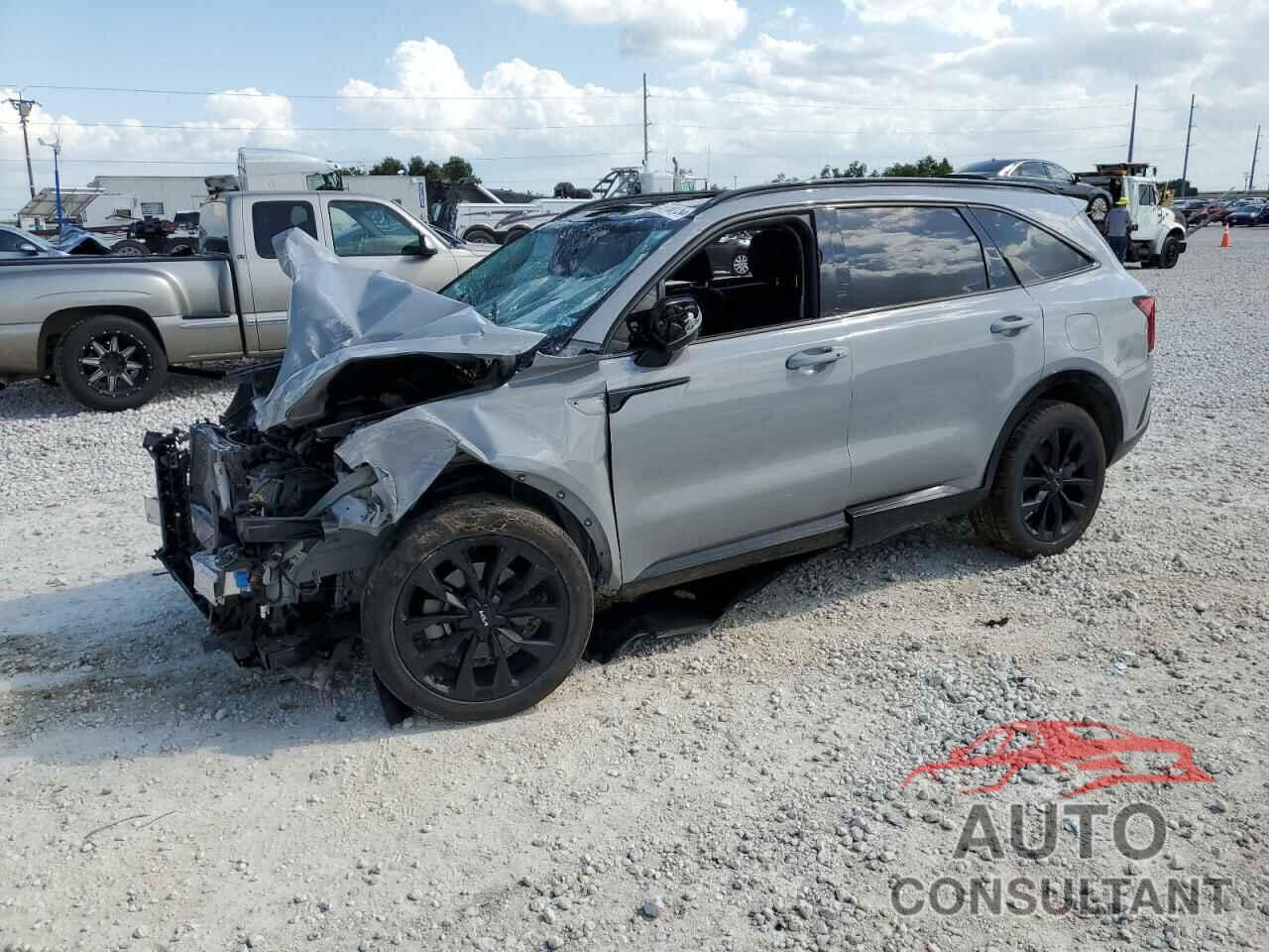 KIA SORENTO 2022 - 5XYRK4LF2NG125723