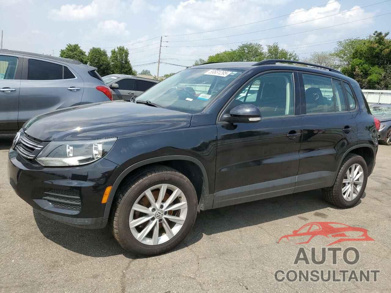 VOLKSWAGEN TIGUAN 2017 - WVGBV7AXXHK047739
