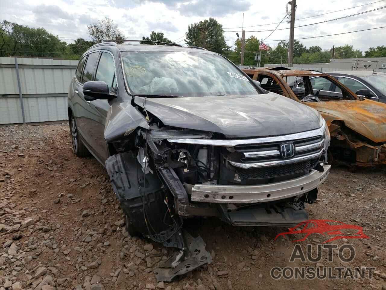 HONDA PILOT 2018 - 5FNYF6H98JB026985