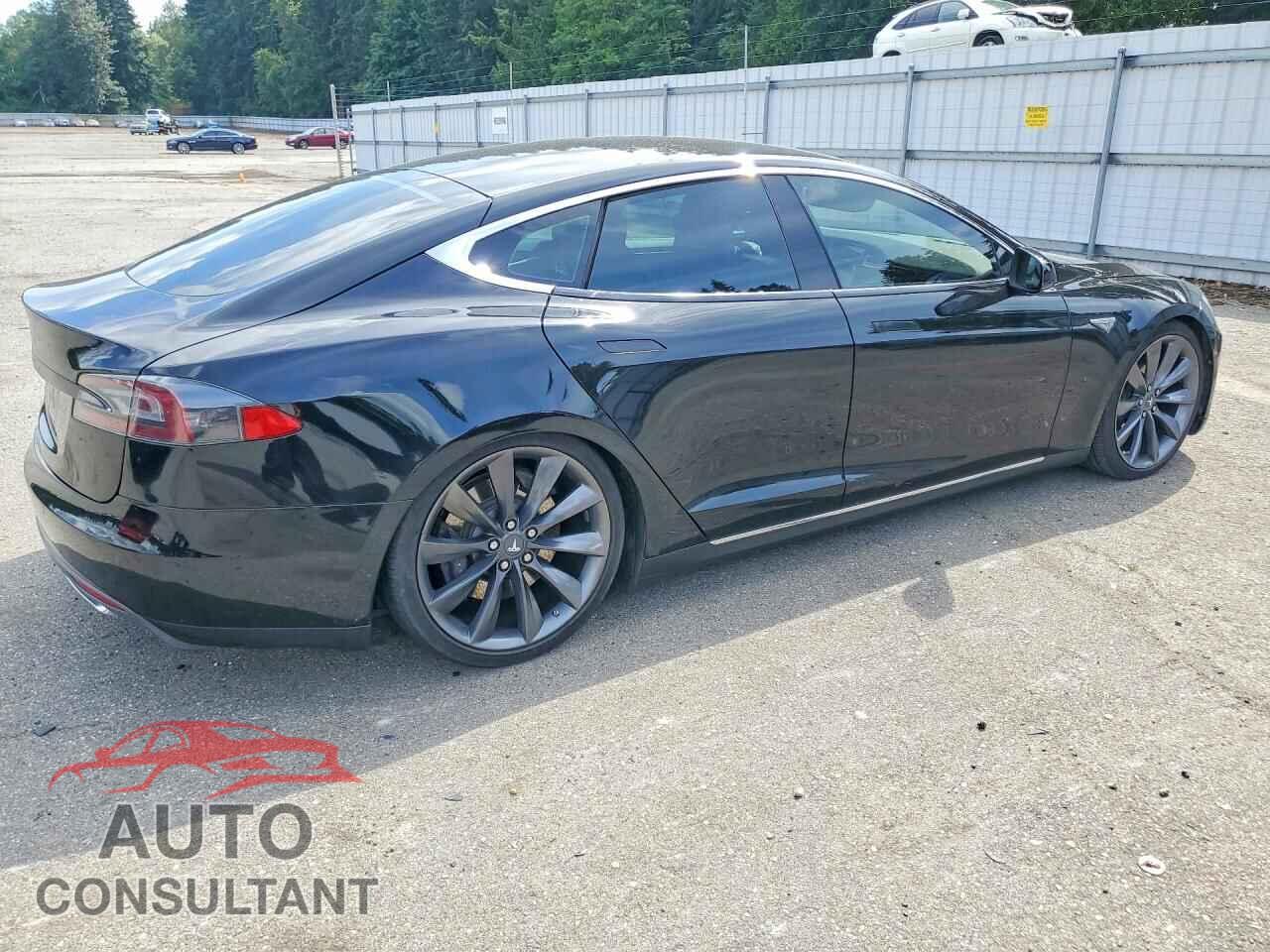 TESLA MODEL S 2015 - 5YJSA1S10FFP73384