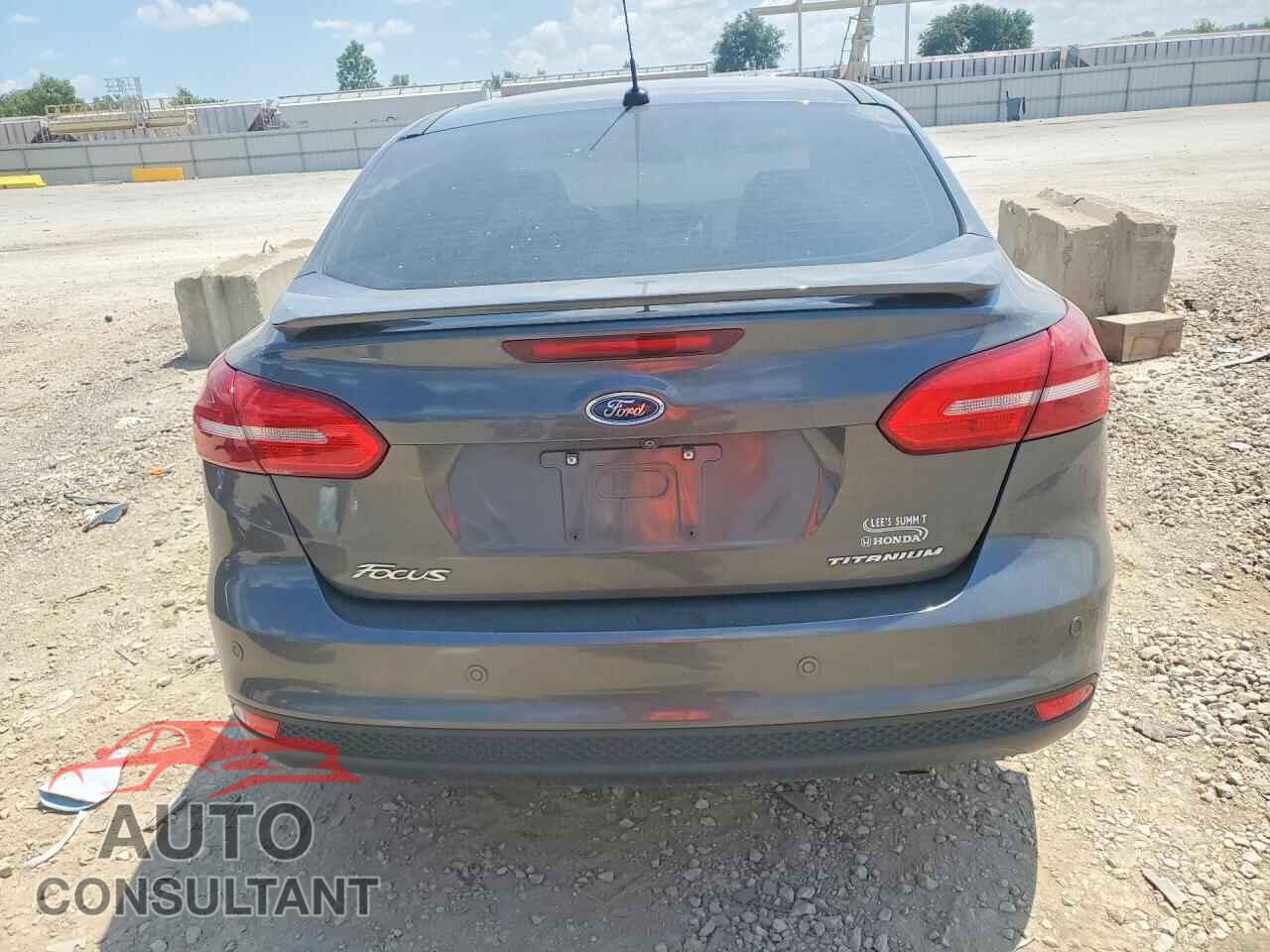 FORD FOCUS 2017 - 1FADP3J2XHL268357